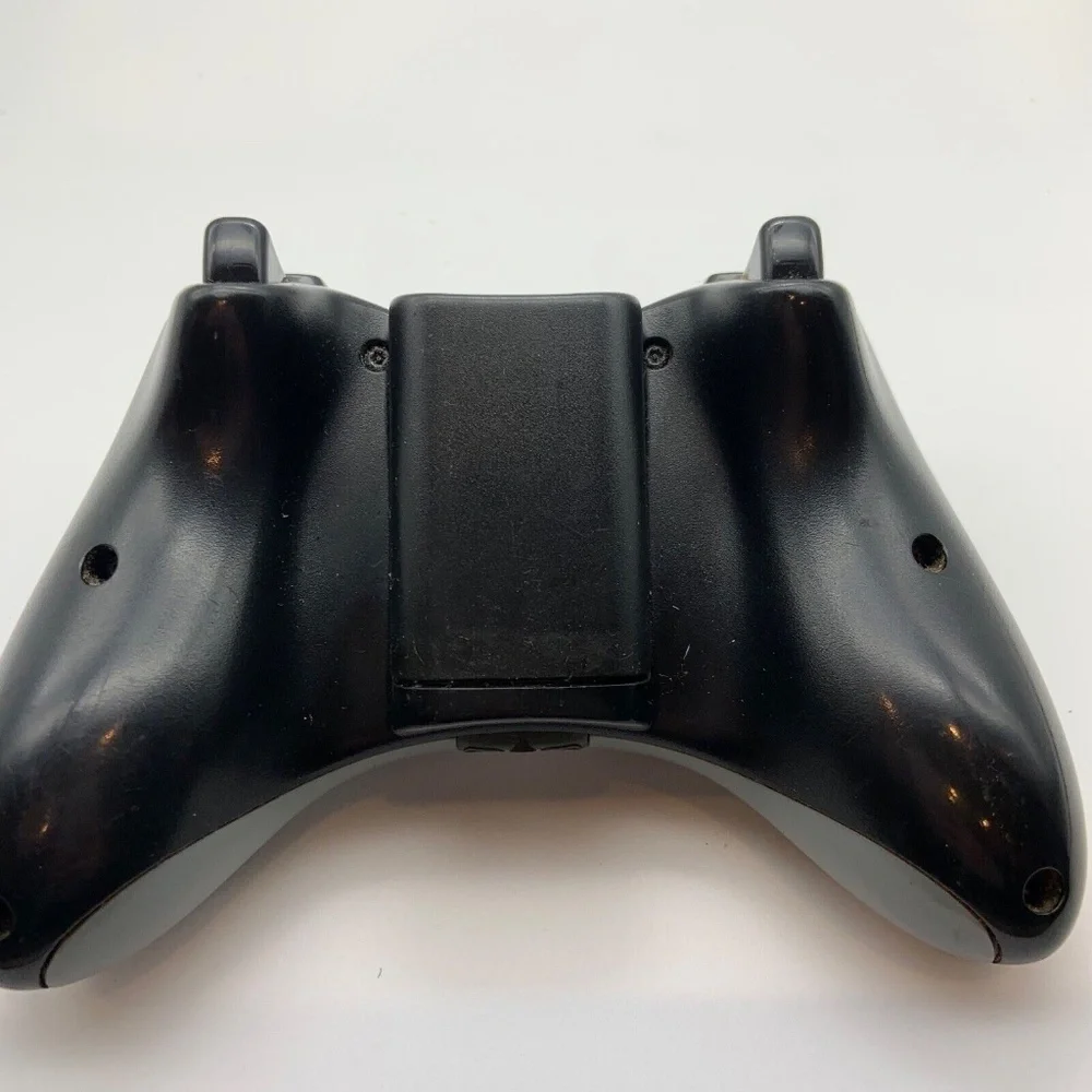 Microsoft Xbox 360 Wireless Gaming Controller in Black